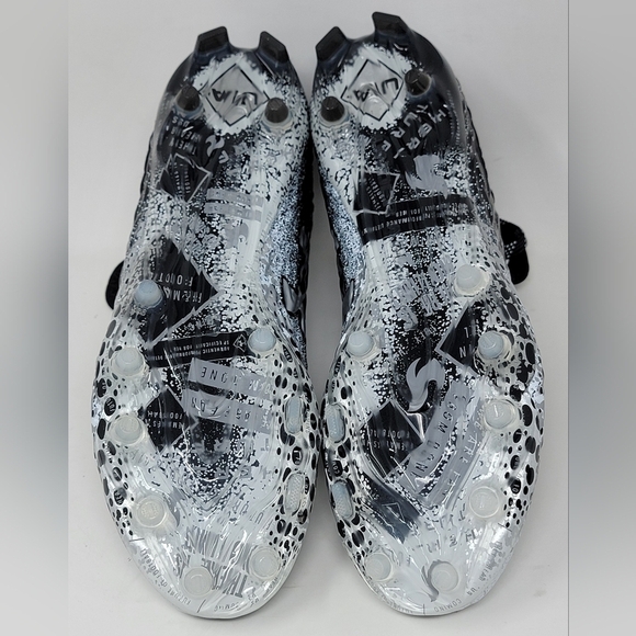 Under Armour Black and White Athletic Shoes - Picture 10 of 10